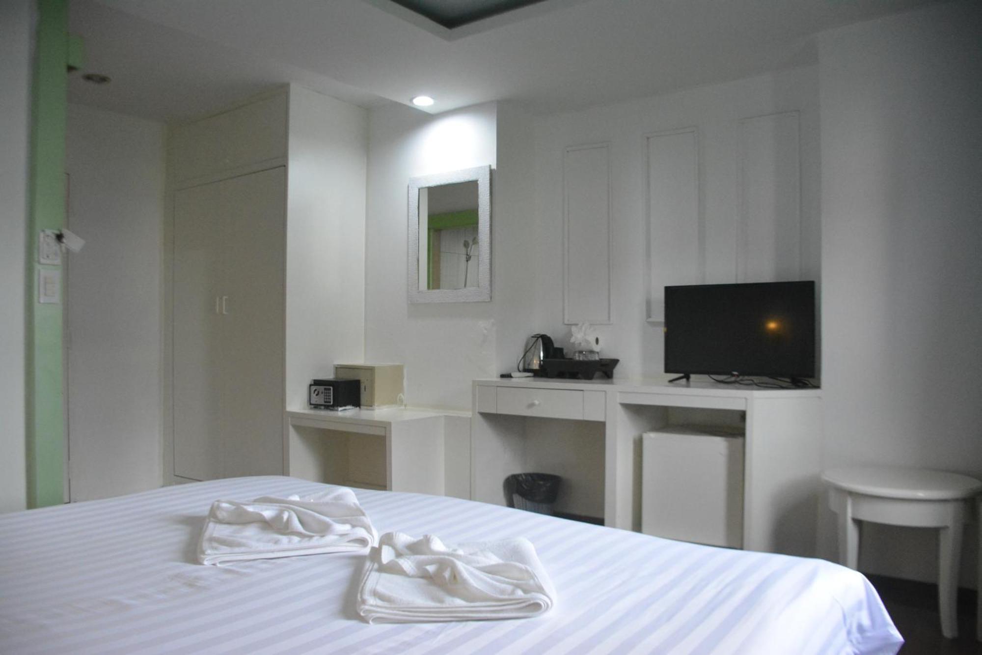 Hotel Chilli Salza Patong Exteriér fotografie